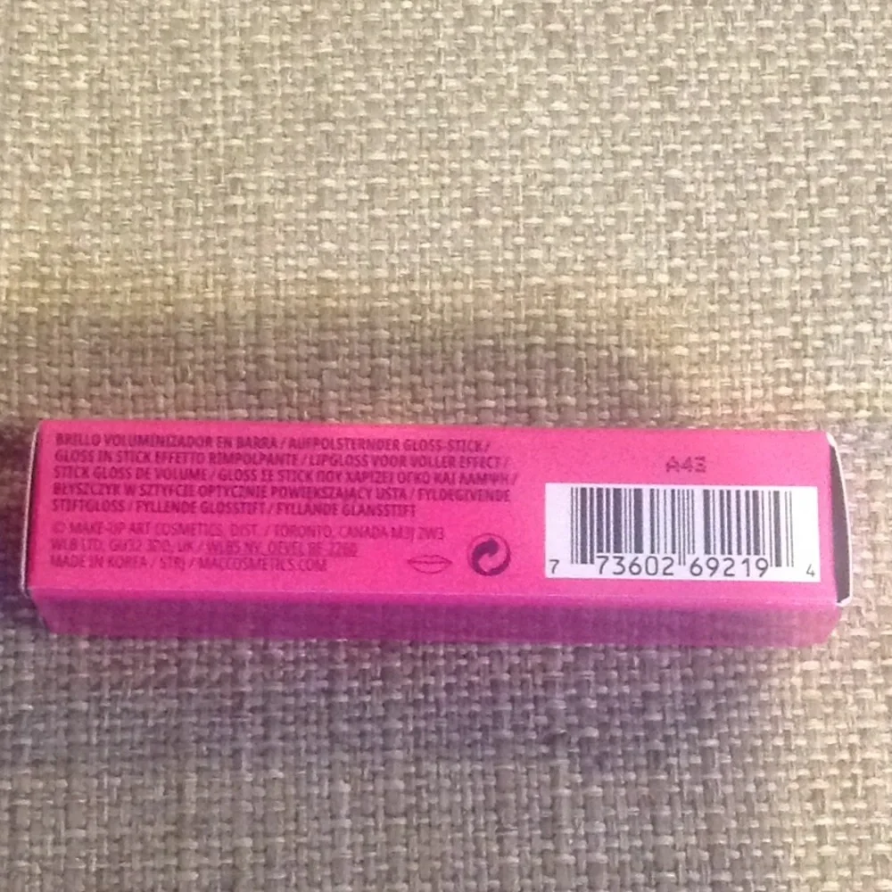 MAC Squirt Plumping LipGloss Stick (Amped/13) NWT